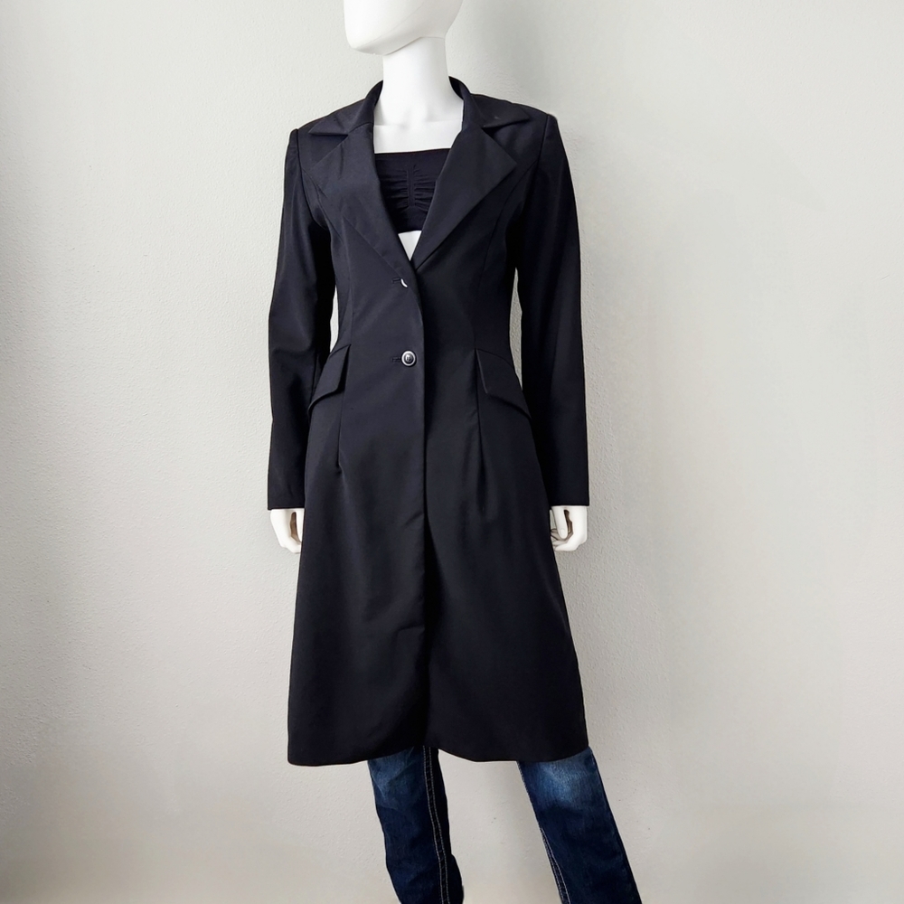 Nicowa Sleek & Lightweight Black Jacket   Silky Pink Lining Sexy & Fitted Size 4